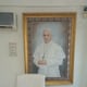 Cuadro, Silla y Vajilla se Guardan en Museo Dedicado Al Papa Francisco en El Colegio Javier, en Guayaquil