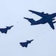 AVIÓN DE ALTERTA KJ-600 HACE SU DEBUT DURANTE DESFILE MILITER EN CHINA EN Presencia de Los Presidentes de Rusia y Corea del Norte